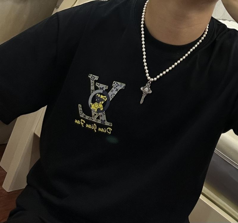 Vivienne Westwood Necklaces